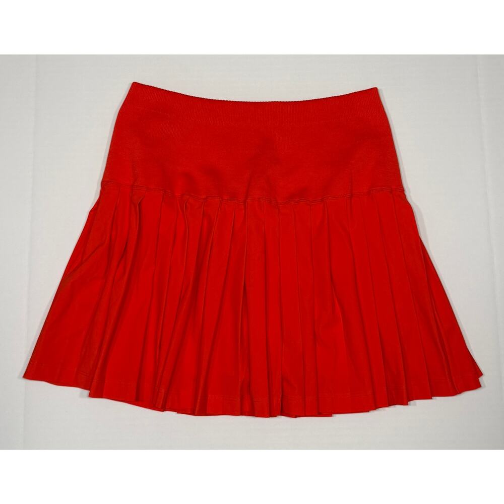 Wilson W Midtown Tennis Skirt NWT Red Size M Built-In Shorts $78 Retail